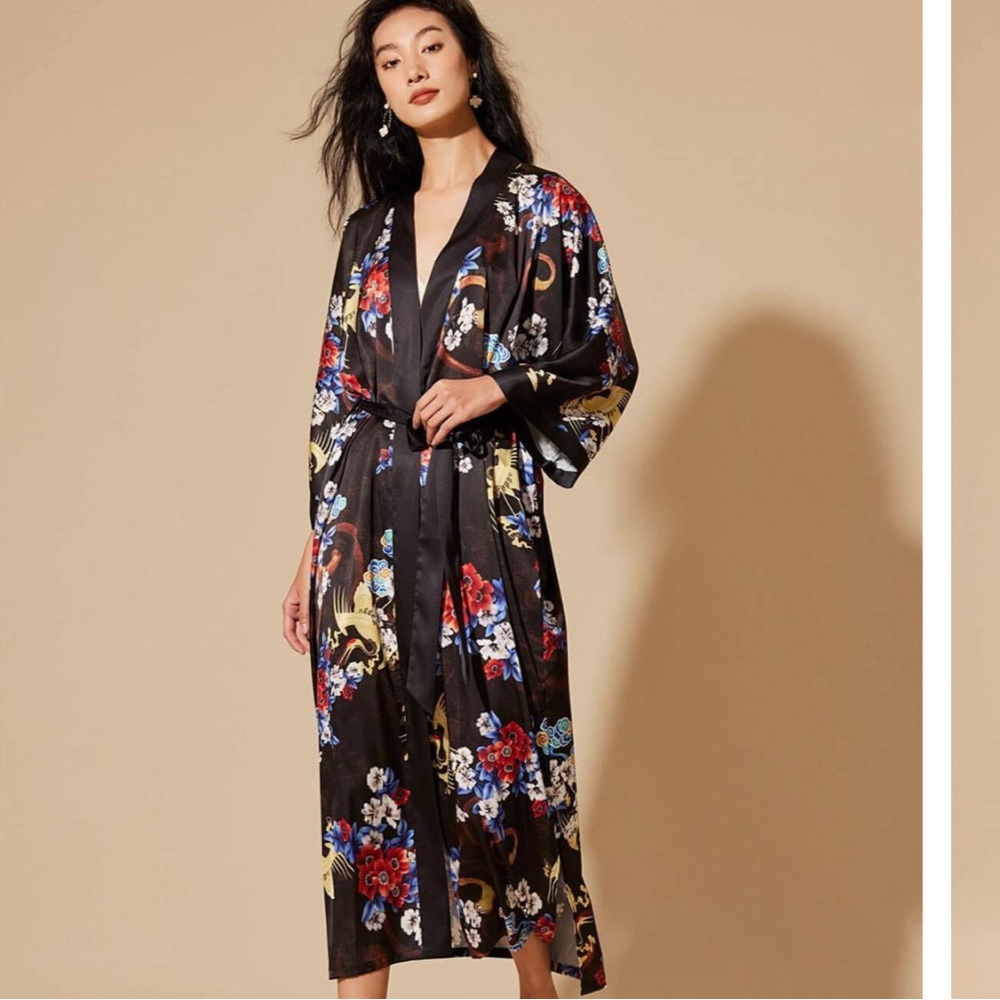 Ulivary Kimono